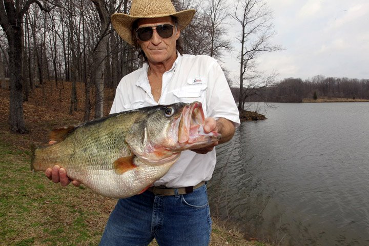 Record Larry! near Palestine